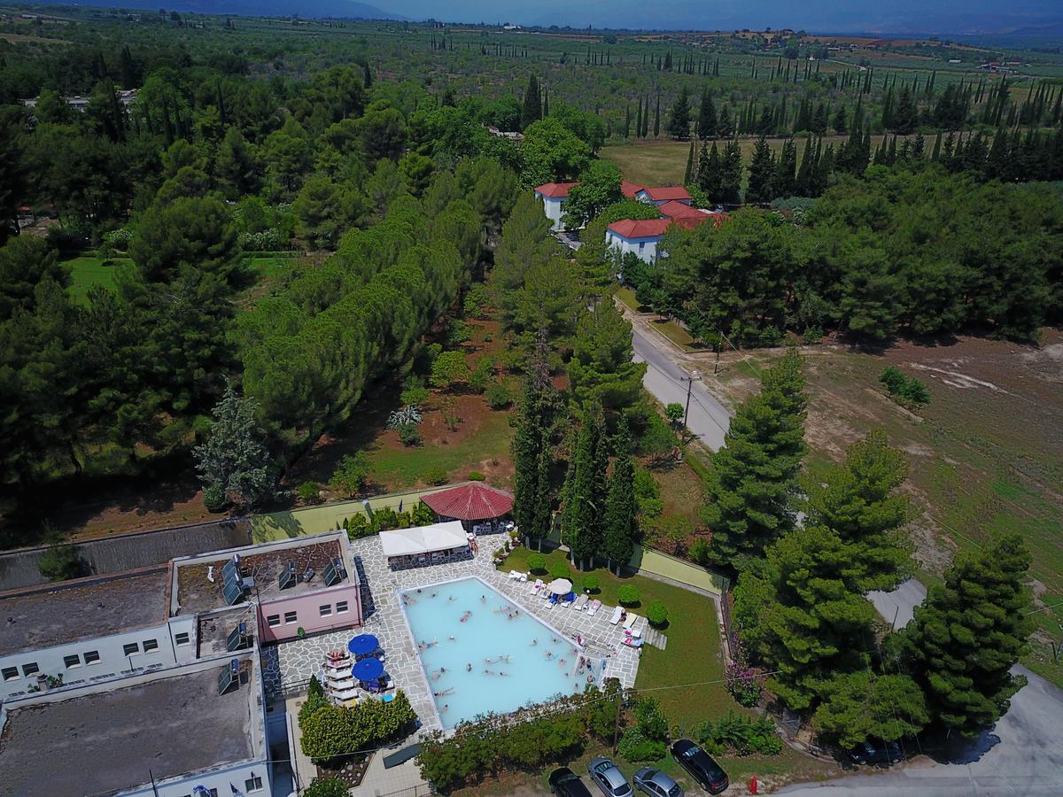 Hotel Oiti Loutra Ipatis Exterior photo